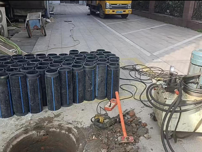 天峻PE置换管厂家 DN315置换管 非开挖管短管置换